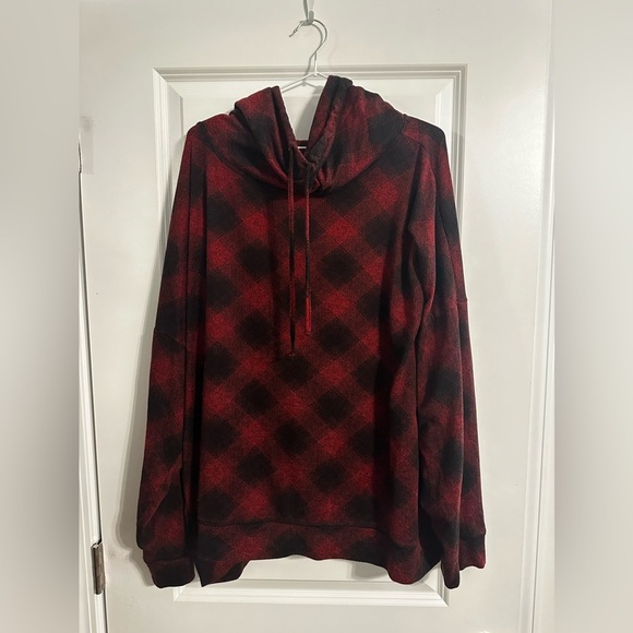 GUC-Maurice’s Plus Size Lakeside Cozy Plaid Sweatshirt - Picture 2 of 4